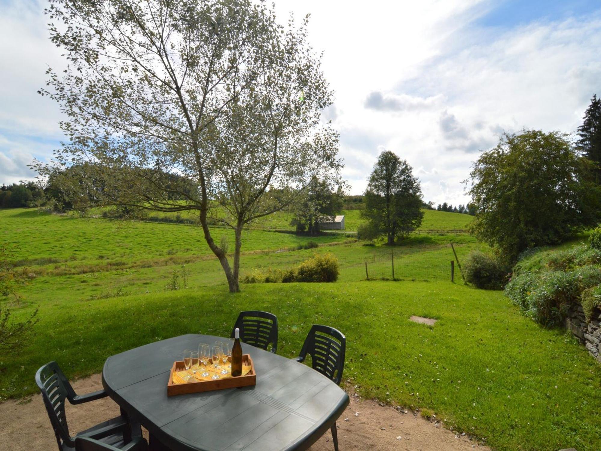 Comfortable Cottage In Neufmoulin With Meadow View อูฟฟาลีซ ภายนอก รูปภาพ